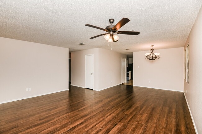 Photo - 3957 German Pointer Way