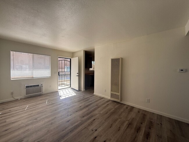 Photo - Palmdale 1 bedroom Unidad 4