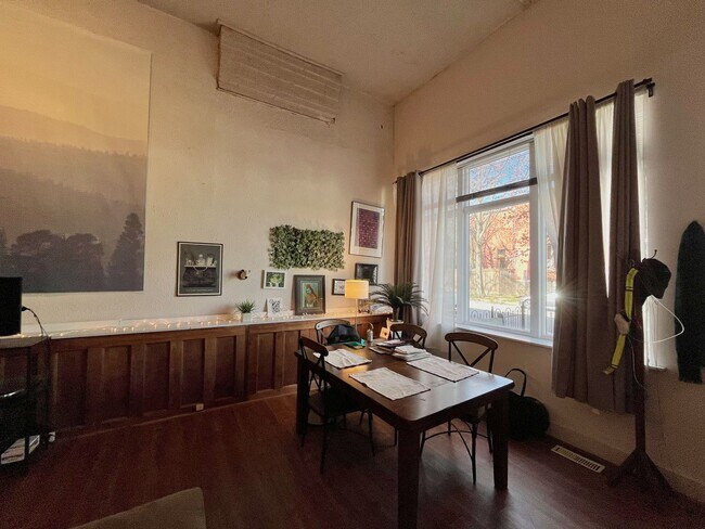 Photo - 1200 S 18th St Unit 1202 1F