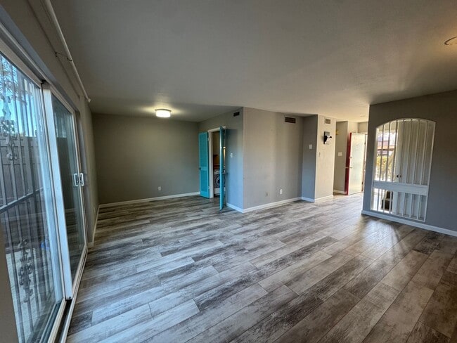 Photo - All Utilities Included! Condo in Winrock Villas