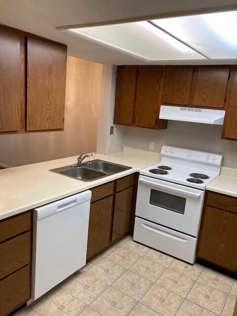 Photo - 12510 White Bluff Rd Unidad Windsor Crossing