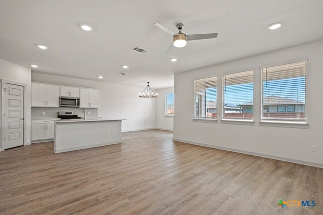 Photo - 412 Wilshire Rd
