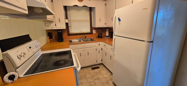 Photo - 2735 Tablerock Rd