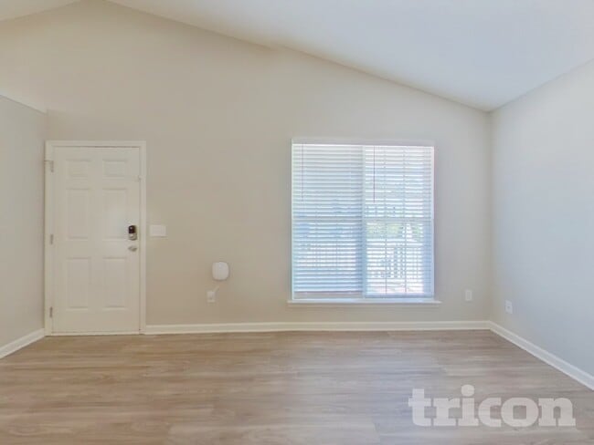 Photo - 181 Youpon Dr