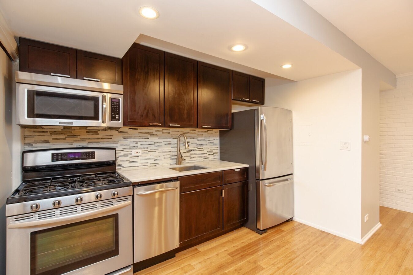 Photo - 660 W Melrose St Condo Unit E