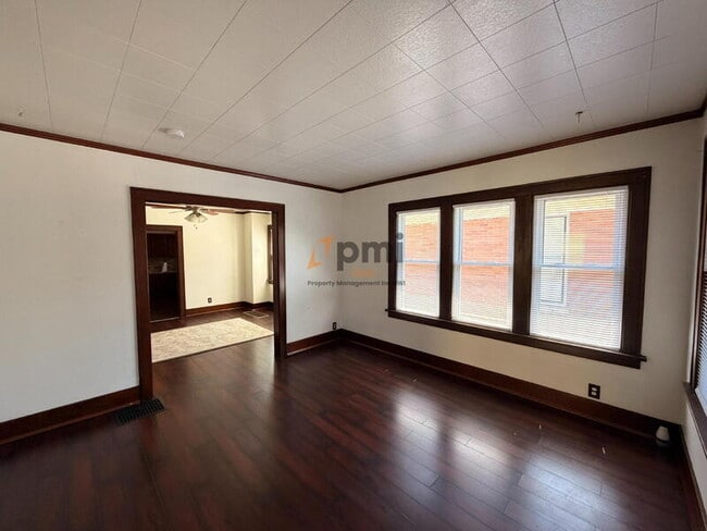 Photo - 215 N Woodland Ave