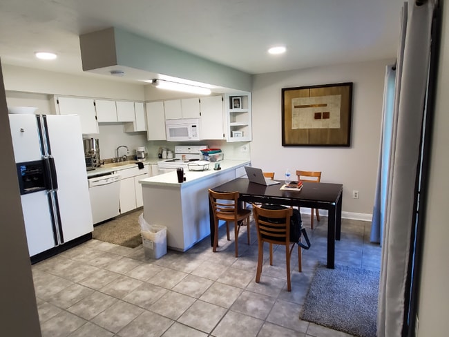 Photo - 3415 N Huetter Rd Unit 1