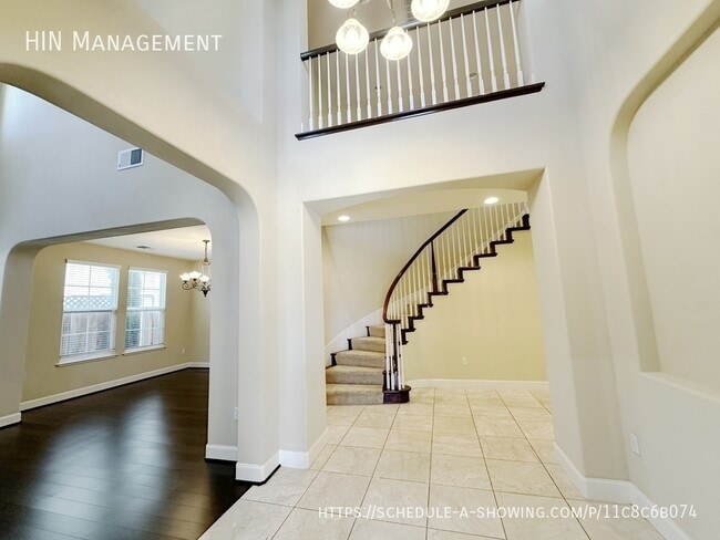 Photo - 1122 W Lagoon Rd