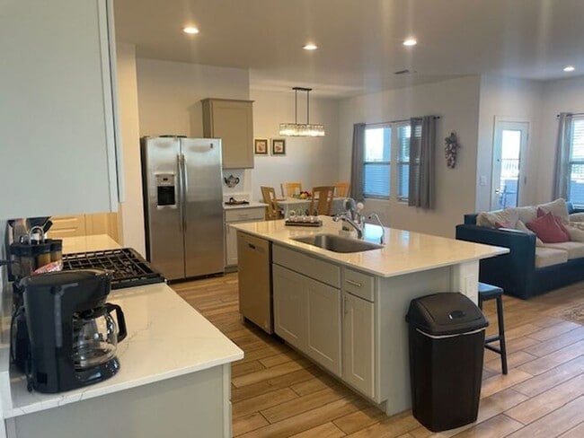 Photo - Beautiful Move-In Ready Two-Story Home in Silverbell Crossing!