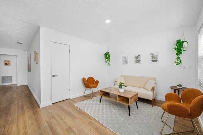 Photo - 4409 W Pearl Ave