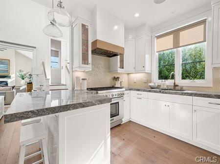 Photo - 435 Fernleaf Ave