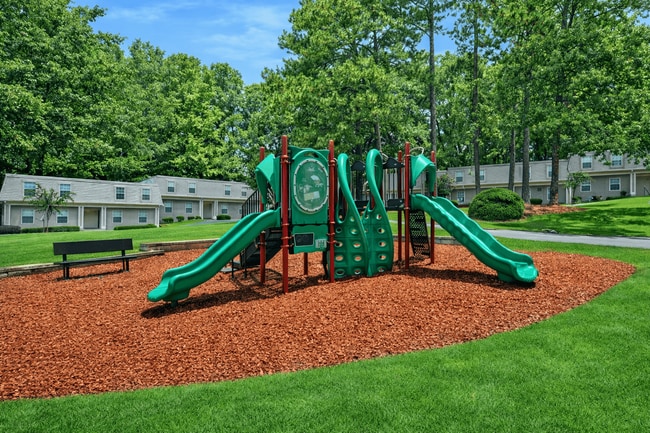 Maplewood Pointe