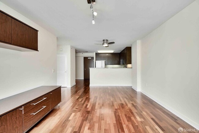 Photo - 199 New Montgomery St