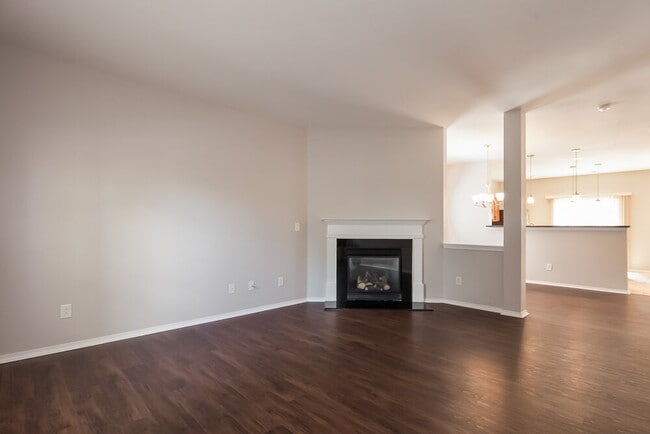 Photo - 2118 Buckleigh Dr