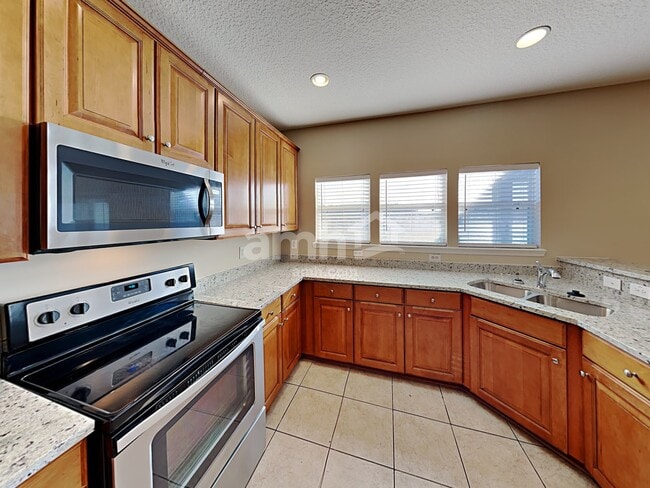 Photo - 651 Porto Cristo Ave