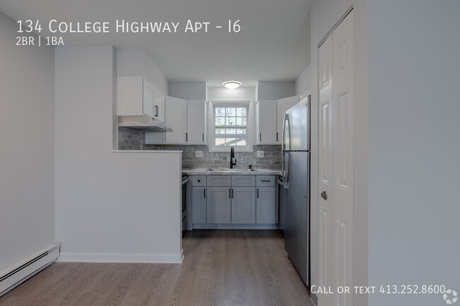 Photo - 134 College Hwy Unit I6