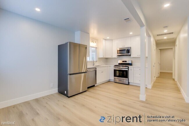 Photo - 2 br, 1 bath 4plex - 1815 San Andres St, S...