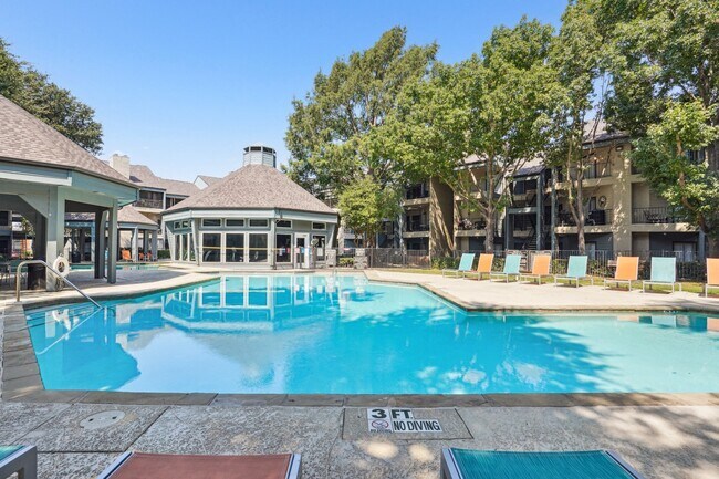 Photo - Laurels of Sendera