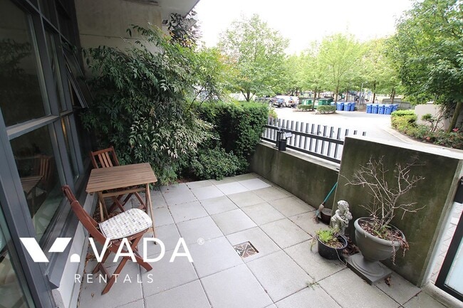 Building Photo - Heather At Tapestry Furnished Studio For R... Unit 103