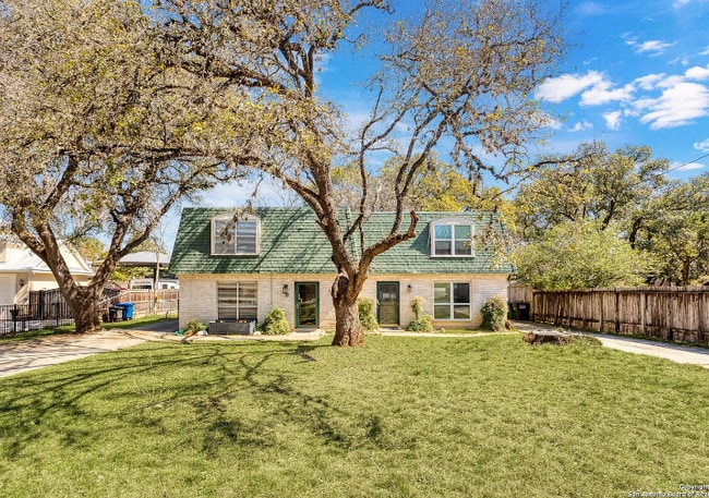 Photo - 16514 Springhill Dr Apartamento Unidad A