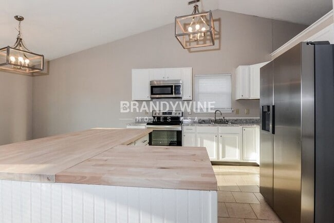 Photo - 1932 Herford Dr