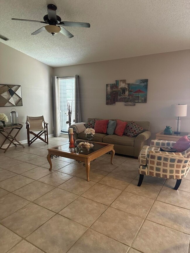 Photo - 1739 Shoreside Cir