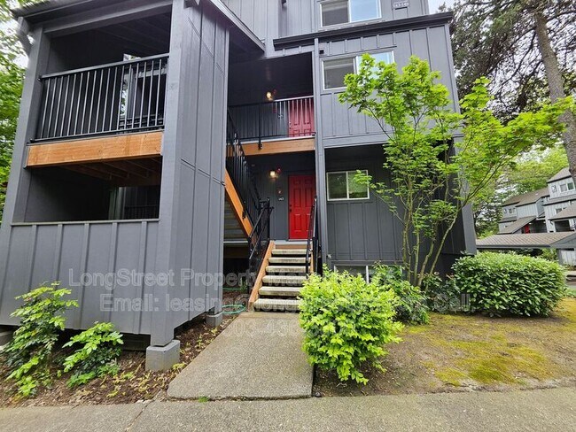 Building Photo - 4 Touchstone Dr