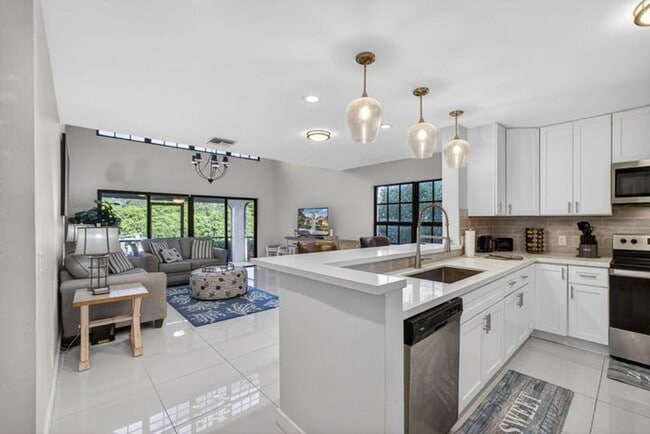 Photo - 2320 Treasure Isle Dr