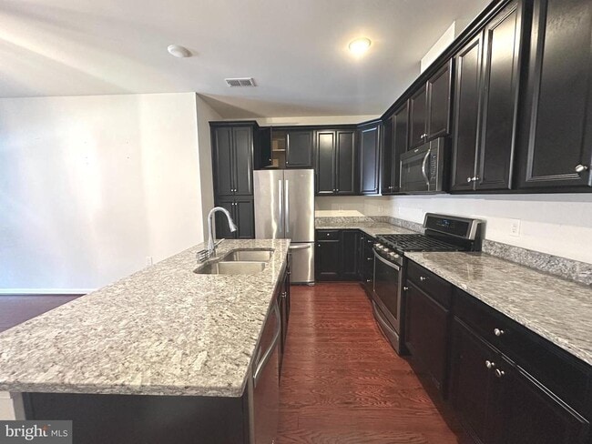 Building Photo - 10717 Viognier Terrace