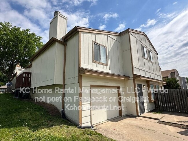 Photo - 9000 E 85th Pl