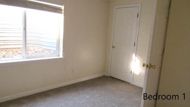 7896 Goldenpointe Wy