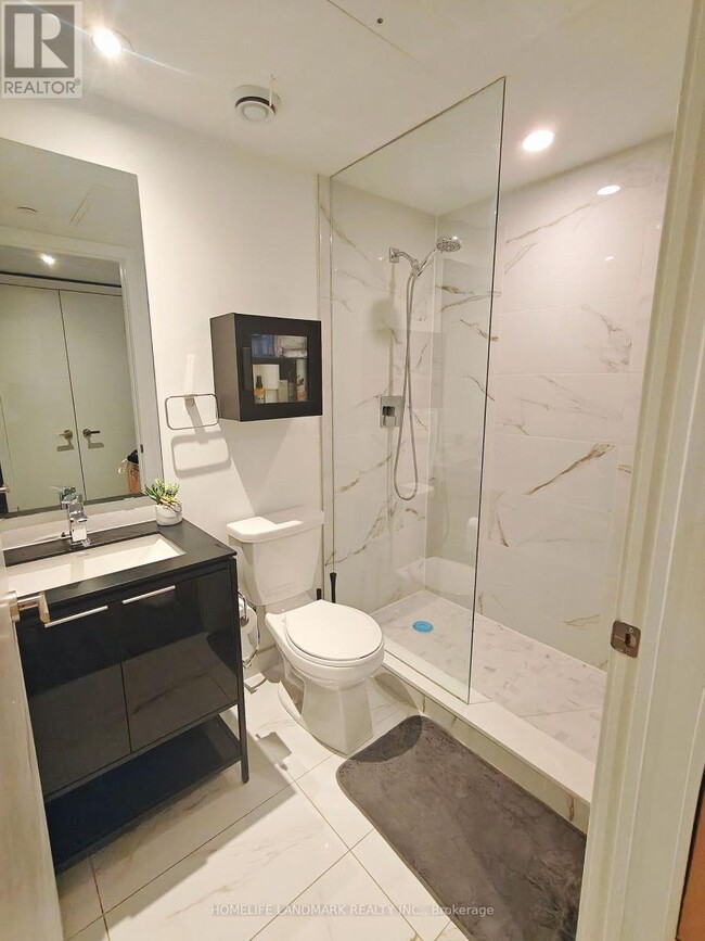 Photo - 77 Shuter St Unit 1206