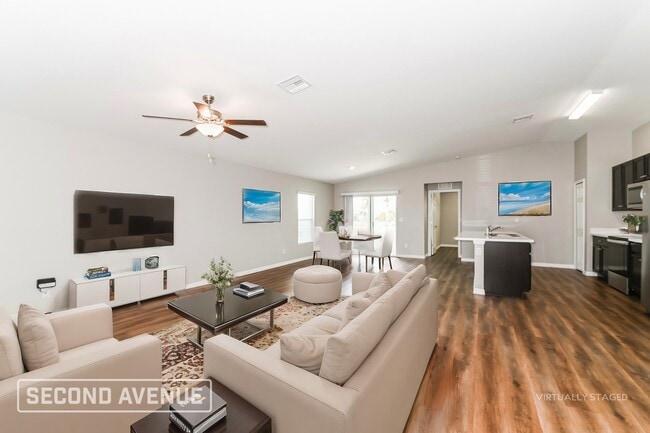 Photo - 108 NW 26th St
