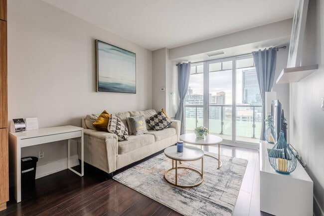 Building Photo - 299 Front St W Unit ID1037023P