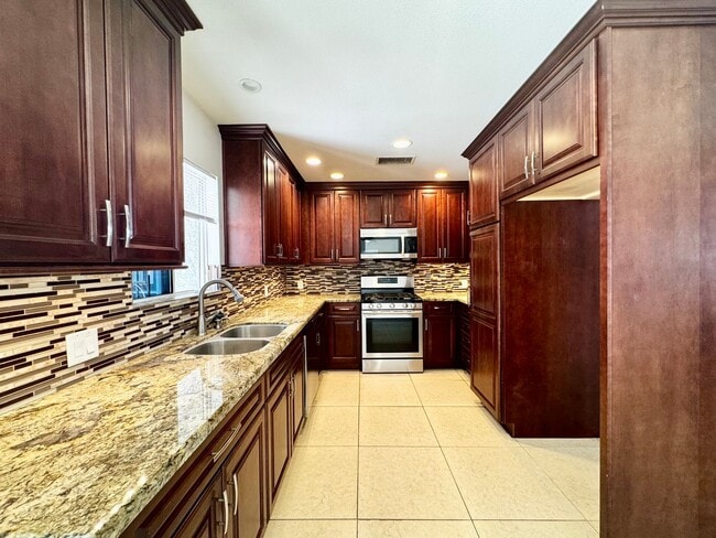 Photo - COMING SOON! Lovely 3 Bedroom 2 Bathroom p...