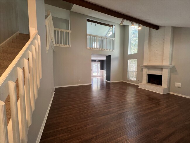 Photo - 38 Meadow Cove Dr