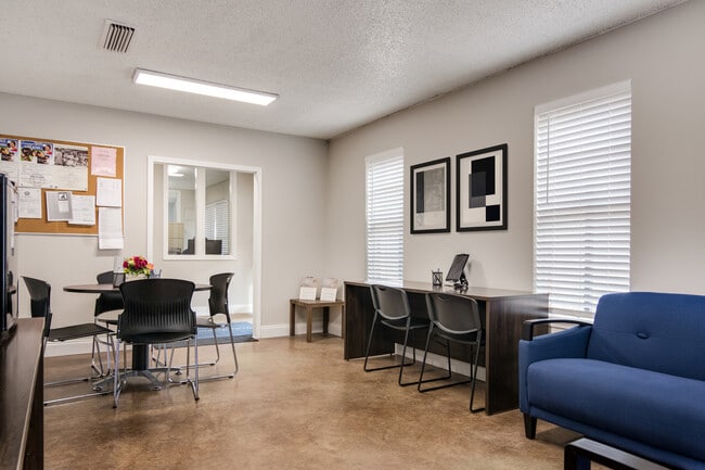C&W Grandview Apartments