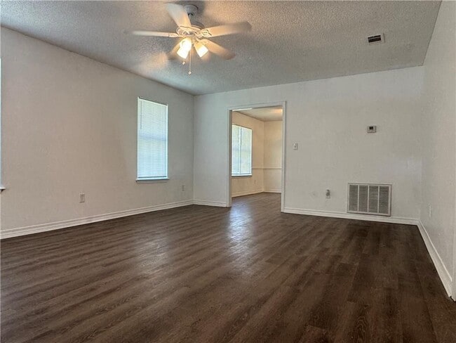 3080 Beth Ct