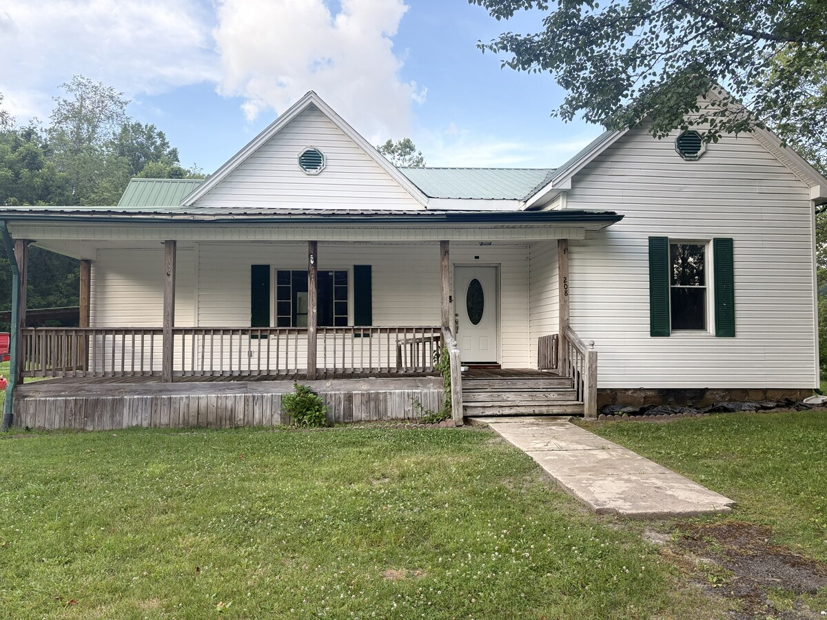 Photo - 208 Prospect Ave NW