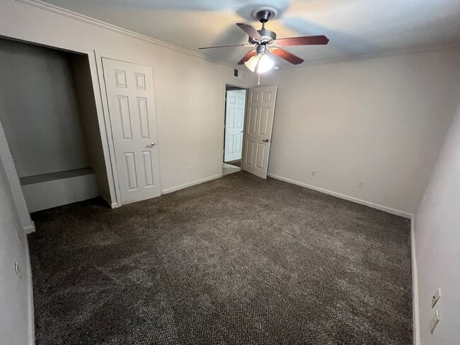 Photo - 2 Bedroom 1 Bath Apartment Close to Campus!