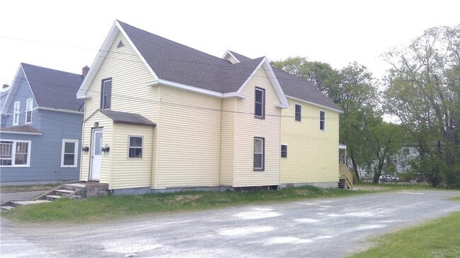 Building Photo - 211 Water St Unit 211 Water Street #1