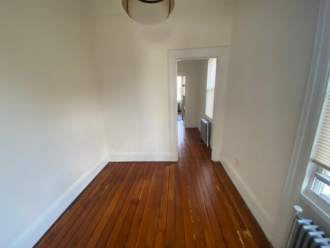 Photo - 441 Humboldt St