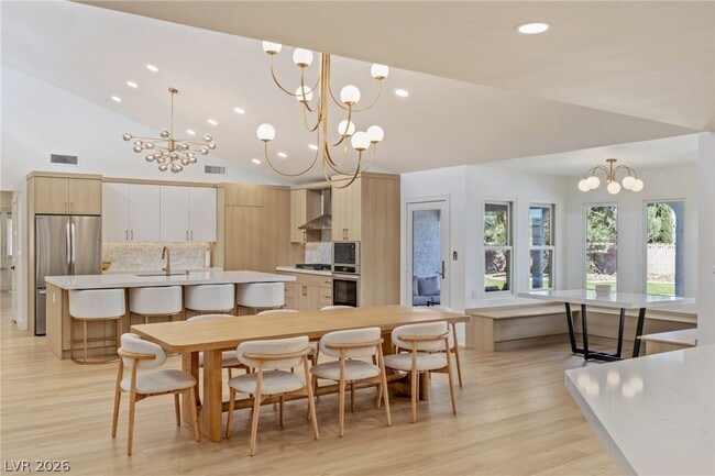 Photo - 4045 W Mardon Ave