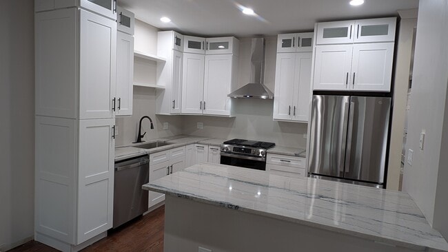 Photo - 2632 N Halsted St Unidad 3