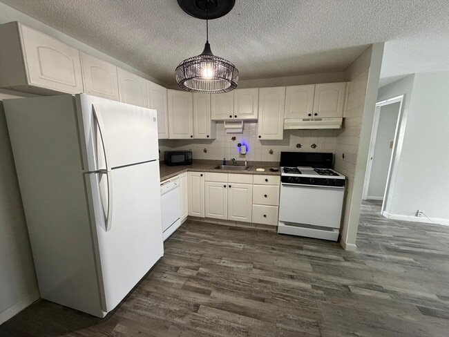 Photo - 351 Pawtucket Blvd Unidad 29