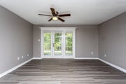 2BR, 1.5BA