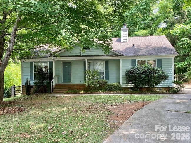 Building Photo - 3914 Aster Dr