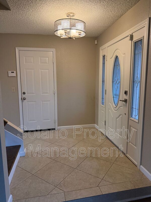 Photo - 184 Gentry Cir