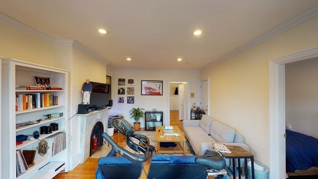Photo - 8 Brimmer St Apartments Unit 4