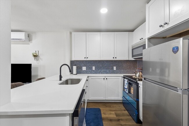 Photo - 1224 Welch St Unit 1